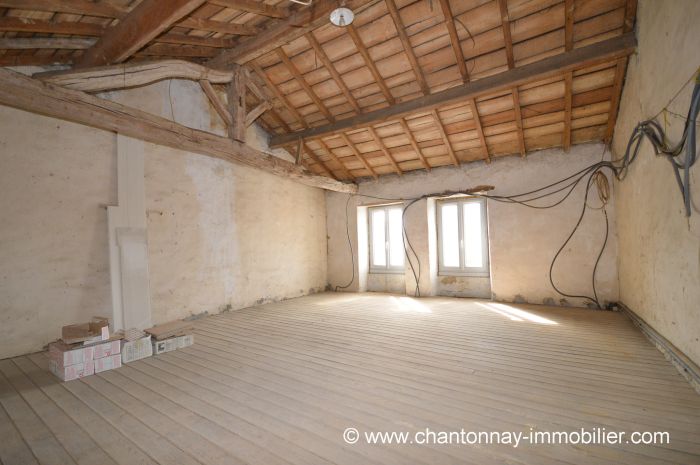 EXCLUSIVIT - CHANTONNAY - Maison de ville avec jardin CHANTONNAY immobilier à vendre au prix de 159750 euros