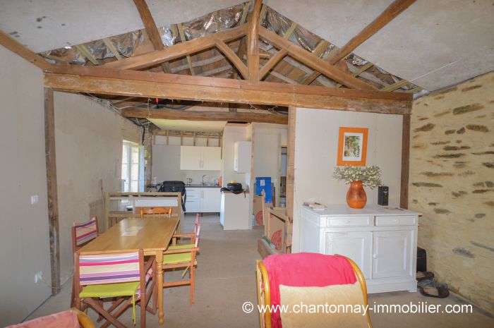MAISON en vente sur MOUCHAMPS M6284 au prix de 55000 euros