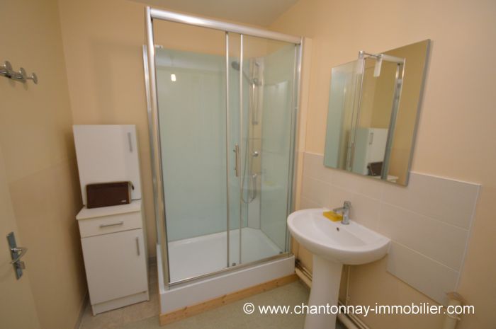 APPARTEMENT en vente sur CHANTONNAY M6290 au prix de 57500 euros