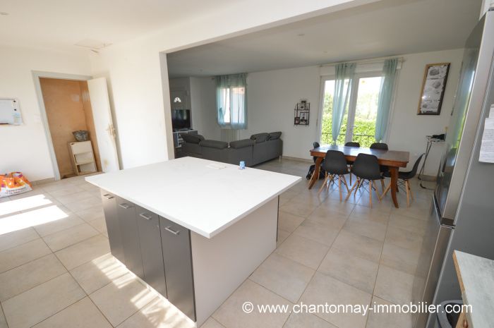 A vendre MAISON sur secteur BOURNEZEAU avec 91 m² de surface habitable