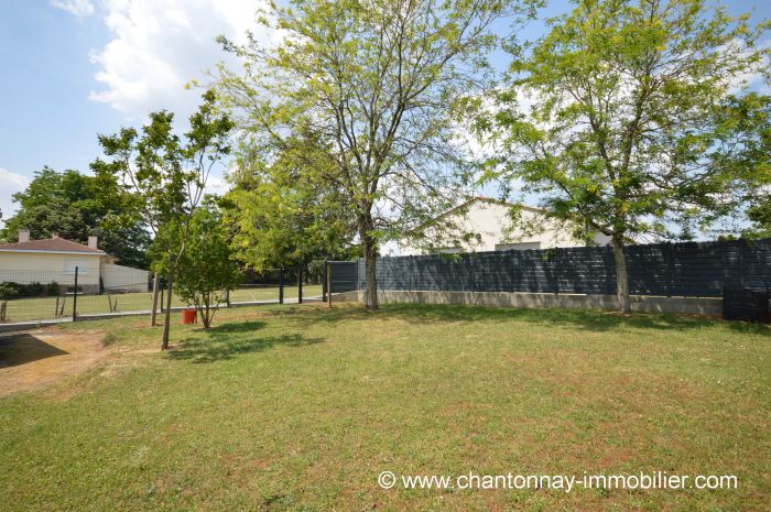 MAISON achat vente CHANTONNAY M6314
