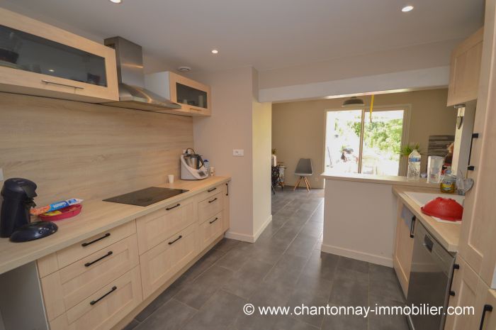 MAISON en vente sur CHANTONNAY M6328 au prix de 212000 euros