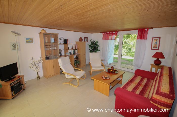 MAISON achat vente CHANTONNAY M6338