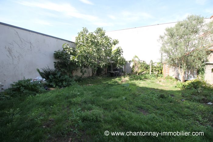 MAISON à vendre sur CHANTONNAY avec 3 pièces