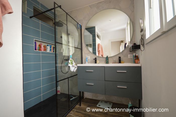 CHANTONNAY - Proche centre ville - Maison rnove avec got CHANTONNAY immobilier à vendre au prix de 258475 euros