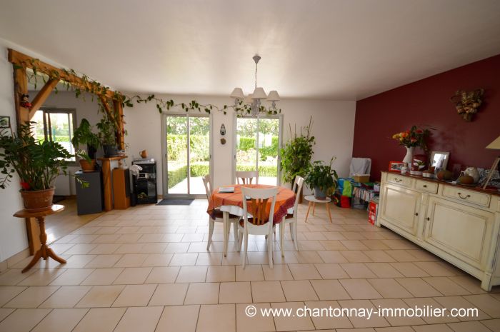 A vendre MAISON sur secteur CHANTONNAY avec 80 m² de surface habitable