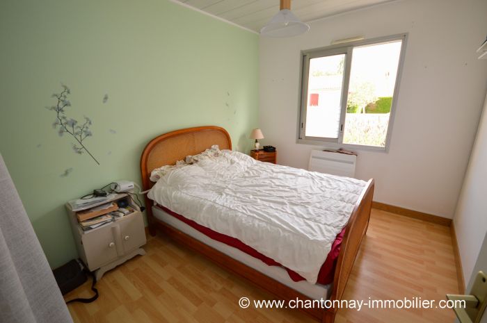 Pavillon de plain-pied trs bien entretenu  à vendre CHANTONNAY au prix de 159750 euros