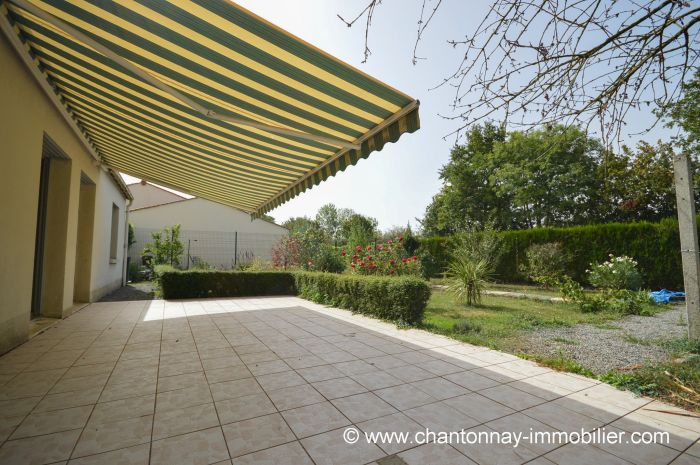 Pavillon de plain-pied trs bien entretenu  CHANTONNAY immobilier à vendre au prix de 159750 euros