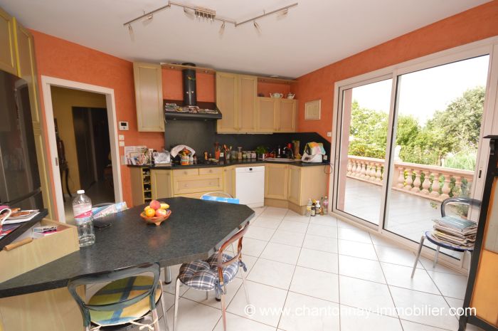 A vendre MAISON sur secteur CHANTONNAY avec 165 m² de surface habitable