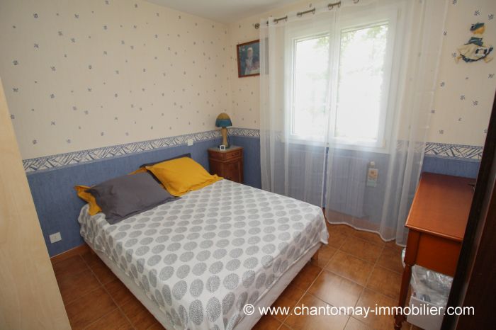 Maison en parfait tat entretien  à vendre CHANTONNAY au prix de 241500 euros