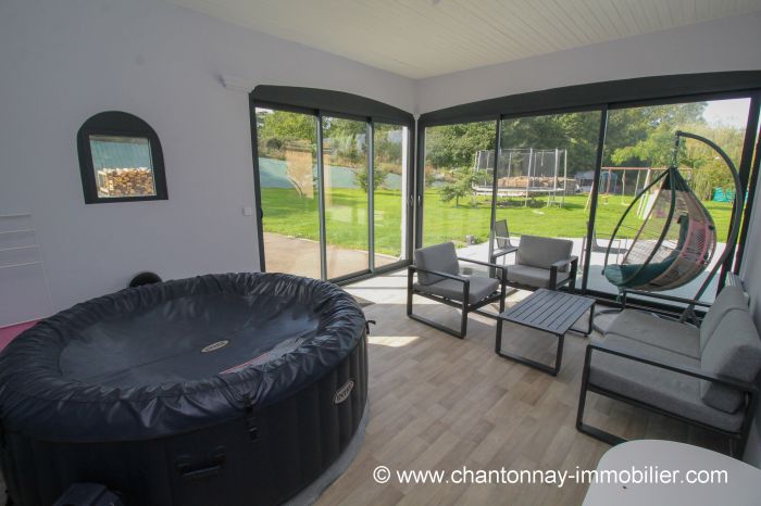 A vendre MAISON sur secteur LA CAILLèRE-SAINT-HILAIRE avec 216 m² de surface habitable
