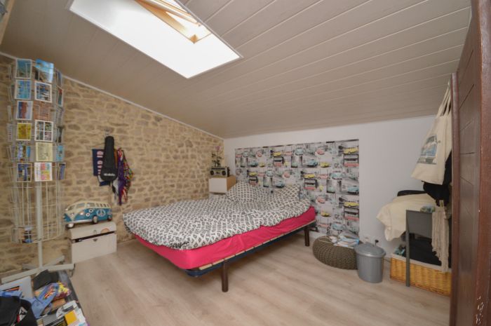 Jolie maison ancienne r?nov?e avec go?t à vendre SAINTE-HERMINE au prix de 190800 euros