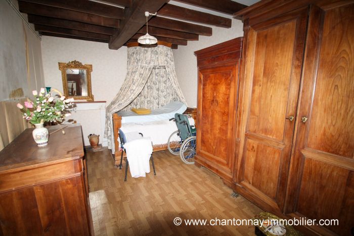 MAISON à vendre sur CHANTONNAY avec 4 pièces