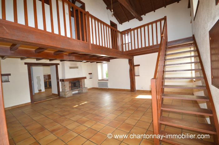 MAISON achat vente CHANTONNAY M6370