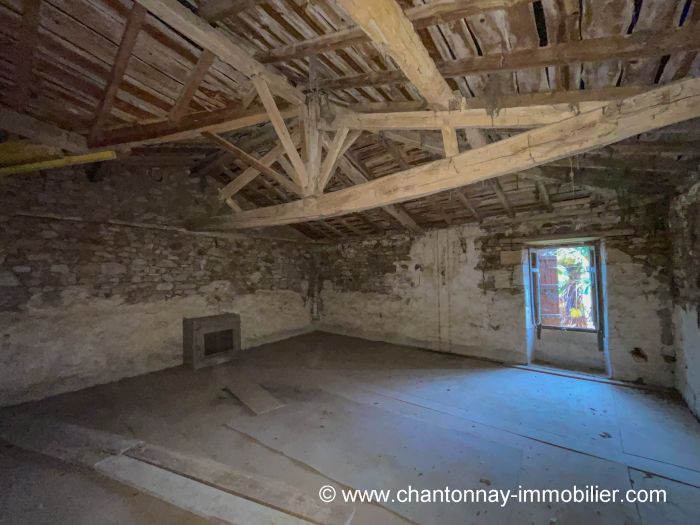 A vendre MAISON sur secteur CHANTONNAY avec 140 m² de surface habitable