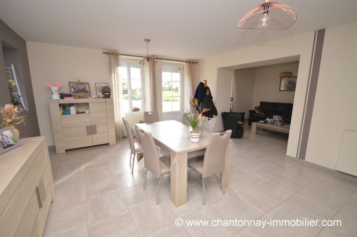 A vendre MAISON sur secteur BOURNEZEAU avec 170 m² de surface habitable
