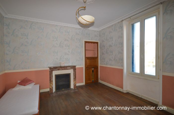CHANTONNAY - Jolie maison Bourgeoise  CHANTONNAY immobilier à vendre au prix de 279500 euros
