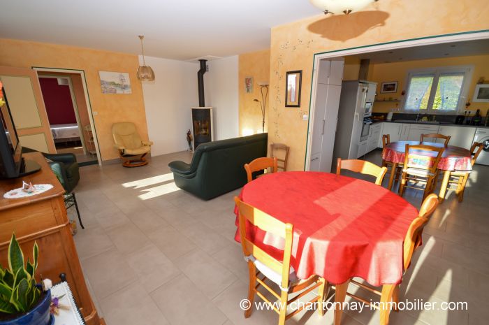 MAISON à vendre sur CHANTONNAY avec 5 pièces