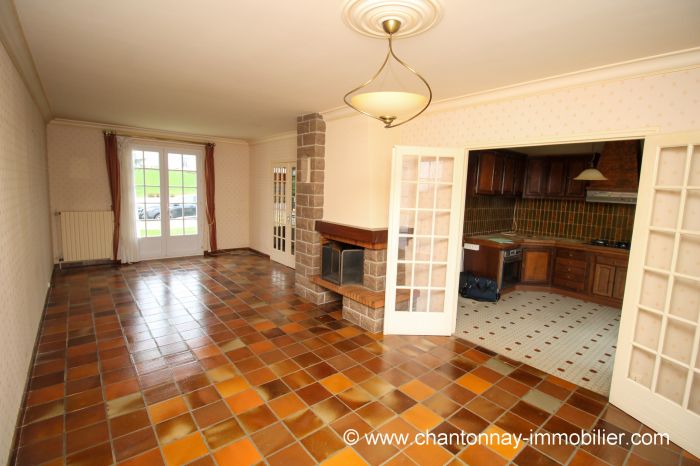 MAISON à vendre sur CHANTONNAY avec 4 pièces