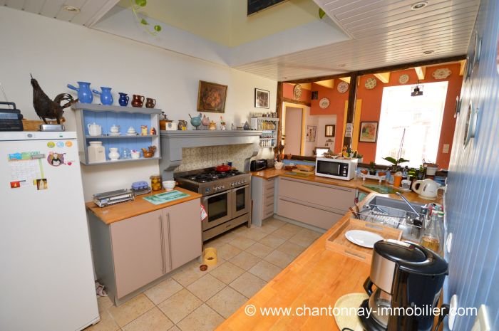 A vendre MAISON sur secteur CHANTONNAY avec 140 m² de surface habitable