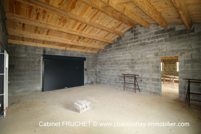 MAISON achat vente CHANTONNAY M6433