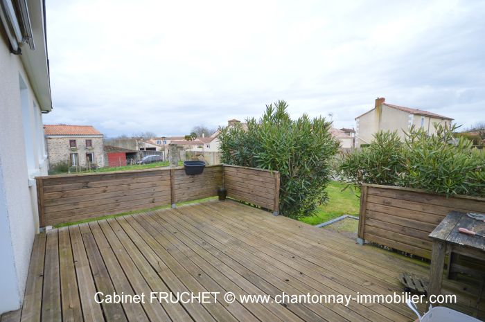 MAISON en vente sur CHAVAGNES-LES-REDOUX M6440 au prix de 143000 euros