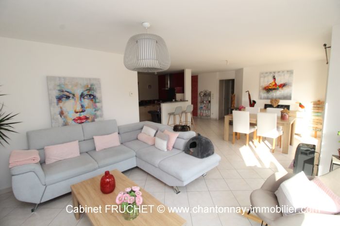 MAISON à vendre sur CHANTONNAY avec 4 pièces