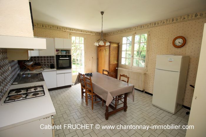 MAISON achat vente CHANTONNAY M6466