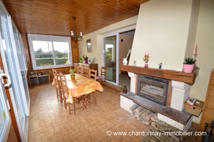 MAISON à vendre sur CHANTONNAY avec 7 pièces