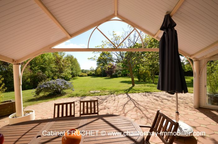 MAISON achat vente CHANTONNAY M6477