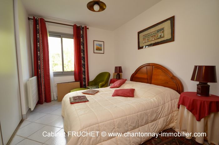 CHANTONNAY - Jolie proprit de plain-pied avec 3 chambres,  CHANTONNAY immobilier à vendre au prix de 309750 euros