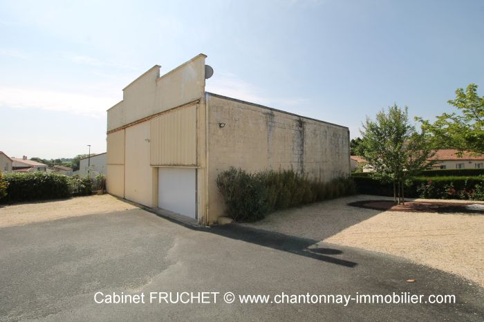 RARE ! Belle Maison rcente  à vendre LE BOUPèRE au prix de 231000 euros