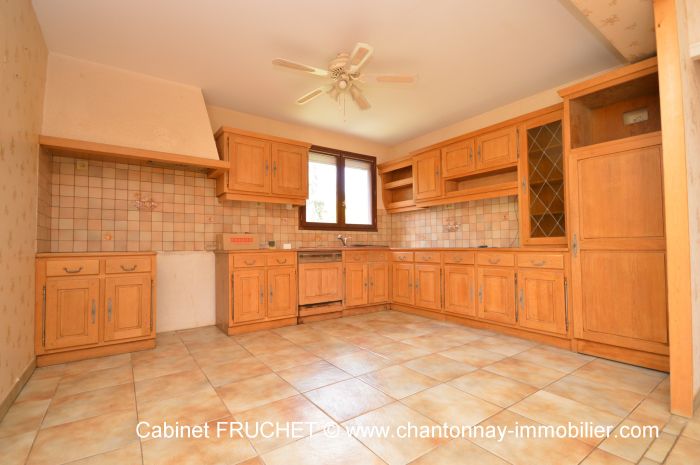 A vendre MAISON sur secteur LA CHâTAIGNERAIE avec 179 m² de surface habitable