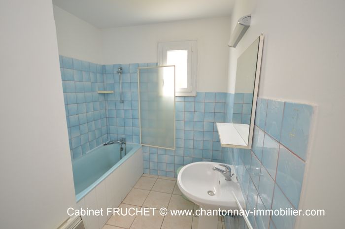 Bel emplacement. Idal 1er achat ou investisseurs ! à vendre CHANTONNAY au prix de 139920 euros