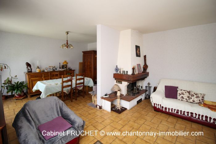 MAISON à vendre sur LA CAILLèRE-SAINT-HILAIRE avec 5 pièces