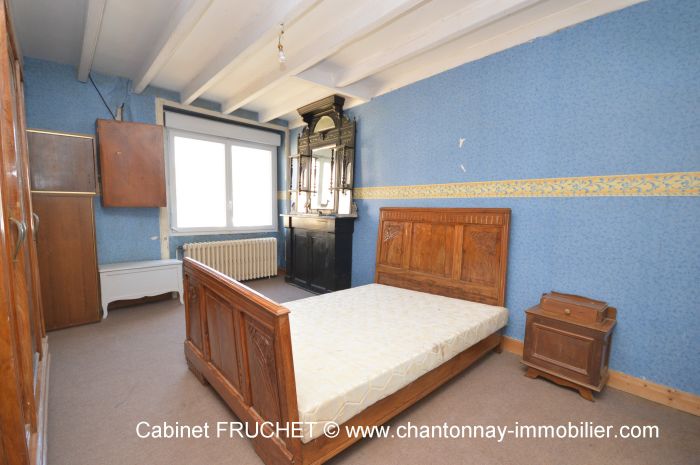 Exclusivit ! Maison de village offrant de belles surfaces MOUILLERON-EN-PAREDS immobilier à vendre au prix de 107000 euros