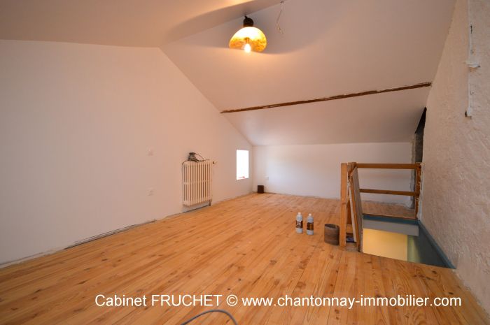 MAISON à vendre sur CHANTONNAY avec 4 pièces