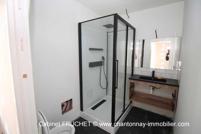 Jolie maison ancienne rnove - Proche Chantonnnay et Bourne à vendre CHANTONNAY au prix de 257250 euros