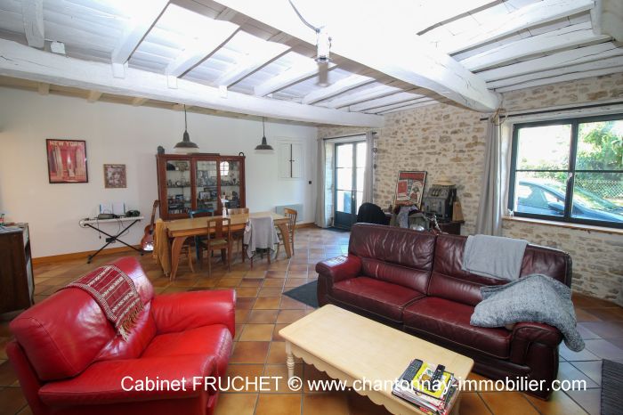 MAISON achat vente CHANTONNAY M6626