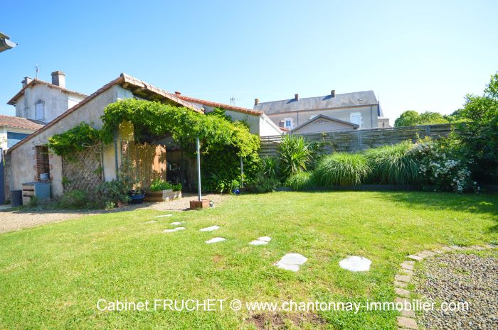 MAISON en vente sur SAINT-HILAIRE-LE-VOUHIS M6644 au prix de 148400 euros