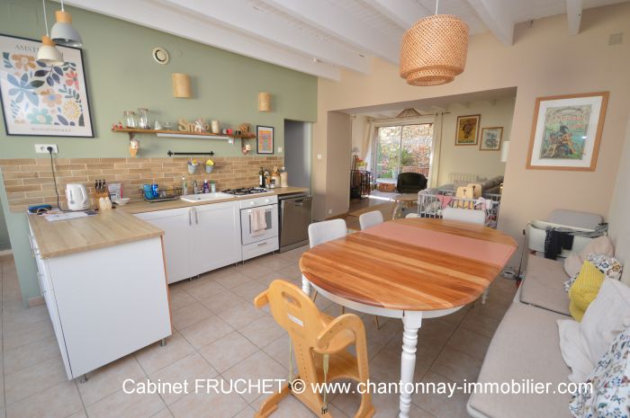 MAISON à vendre SAINT-HILAIRE-LE-VOUHIS 