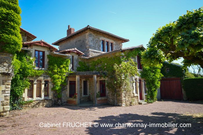 MAISON achat vente CHANTONNAY M6645