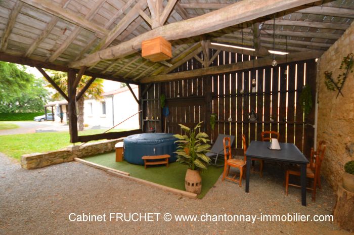 A vendre MAISON sur secteur LA JAUDONNIèRE avec 127 m² de surface habitable