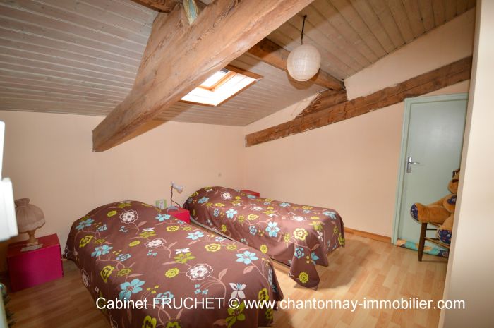 CHANTONNAY - Maison familiale 5 chambres à vendre CHANTONNAY au prix de 138500 euros