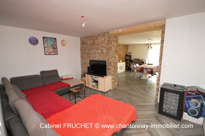 MAISON en vente sur BAZOGES-EN-PAREDS M6660 au prix de 252000 euros