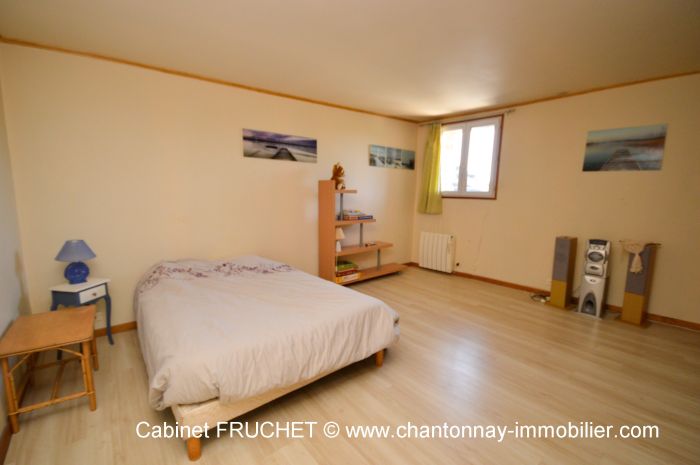 MOUILLERON SAINT GERMAIN - Maison ancienne rnove 3ch  à vendre MOUILLERON-EN-PAREDS au prix de 199900 euros