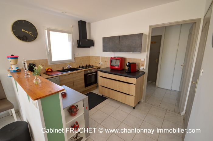 MAISON à vendre sur CHANTONNAY avec 3 pièces