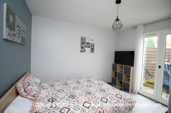 MAISON à vendre sur CHANTONNAY avec 5 pièces