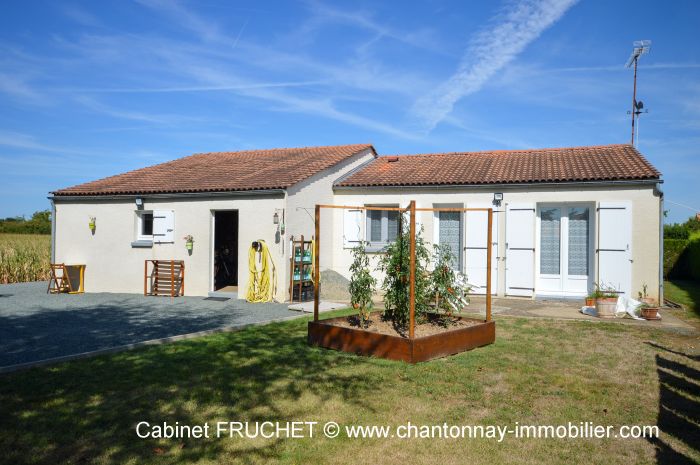 MAISON achat vente SAINT-VINCENT-STERLANGES M6683