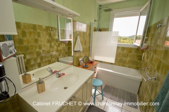 LE BOUPERE - En campagne, charmante maison 3 chambres et dép LE BOUPèRE immobilier à vendre au prix de 174500 euros